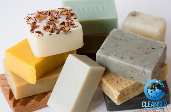 3 Reasons to Use Antibacterial Bar Soap