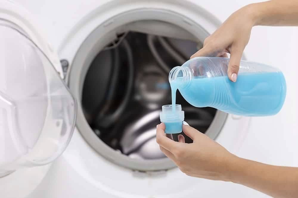  how to use liquid detergent harmful with careful attention 