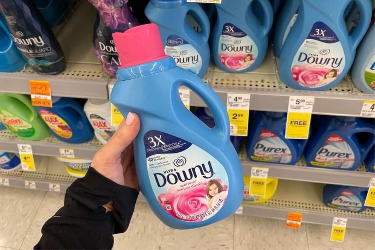  Downy Fabric Softener; Floral Aroma Prevent Wrinkles Keep Colors Bright (Minimize Fluff) 