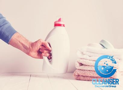 Laundry washing liquid with complete explanations and familiarization